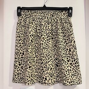 Francesca’s Cheetah Skirt NWT
